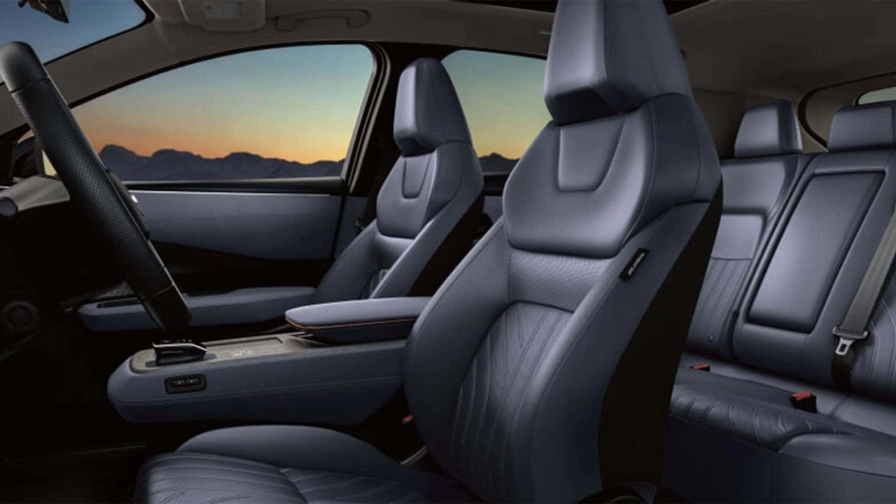 vue de l'habitacle d'un Nissan Ariya 2026